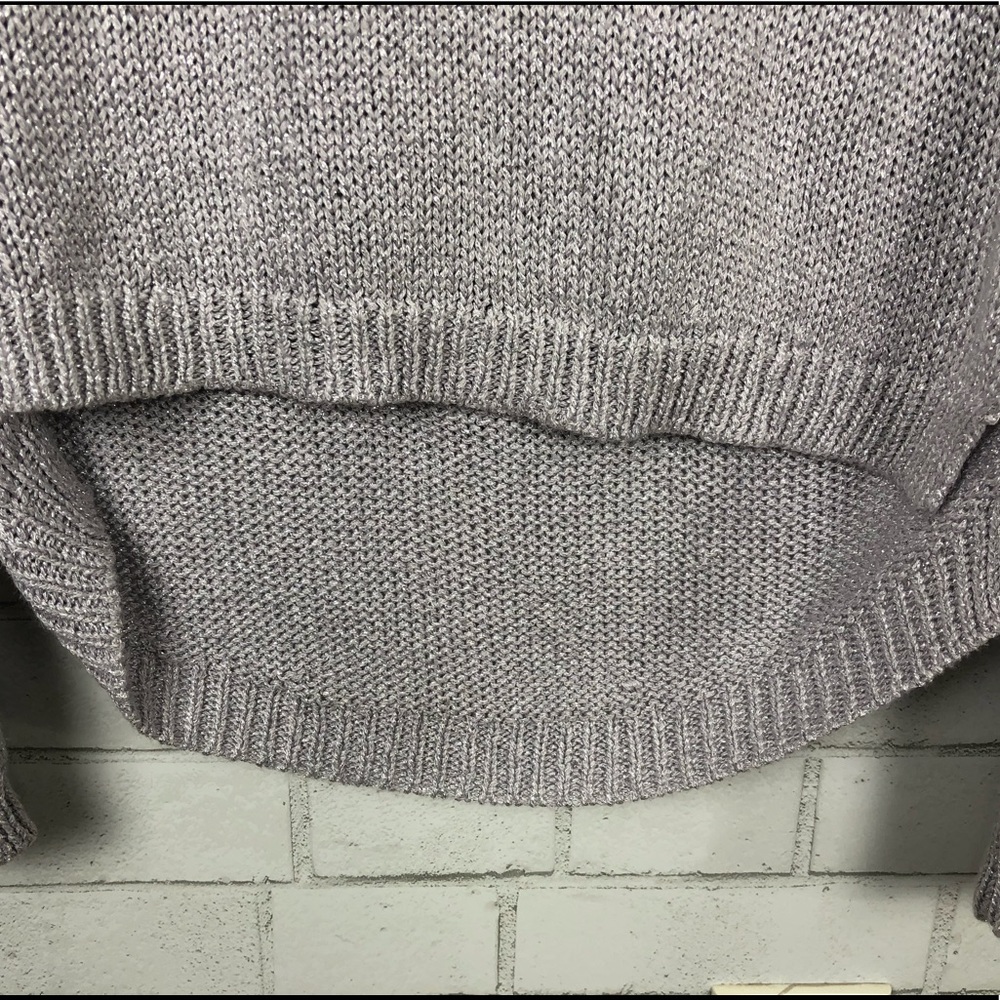 Divided Zip Back Sweater - Picture 3 of 8
